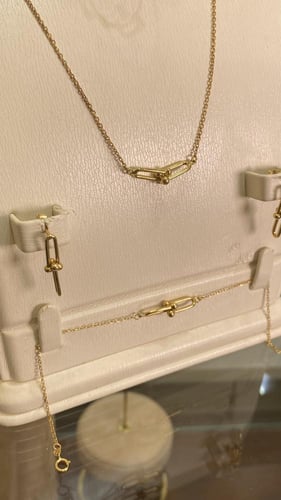 طقم ترند عيار 18