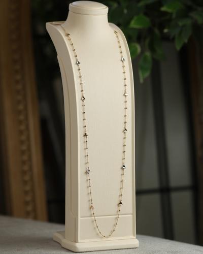 ‏عقد ذهب عيار 18