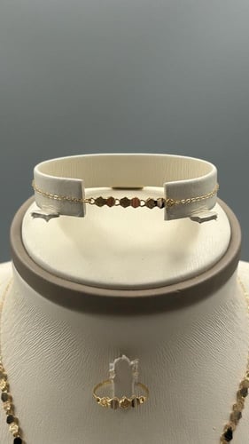 طقم ذهب عيار 21