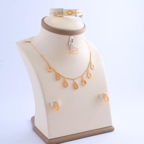 طقم ذهب عيار 21
