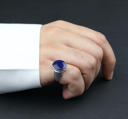 خاتم ملكي لون كحلي حجر دائري بارز فضة عيار 925