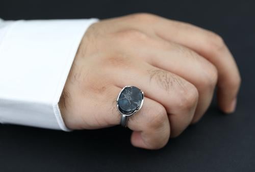 خاتم تاج ملكي اسود ليلي عيار 925