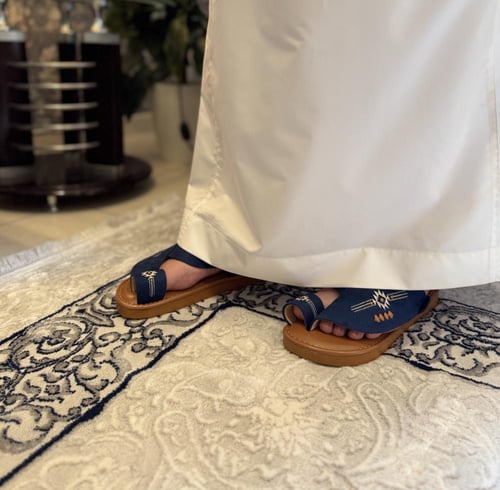 حذاء طبي رجالي كحلي مخمل / بني