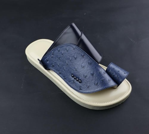 جديد /حذاء طبي رجالي لون كحلي / كريمي