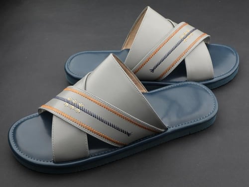 حذاء طبي سكيتشرز بدون اصبع لون اسمنتي