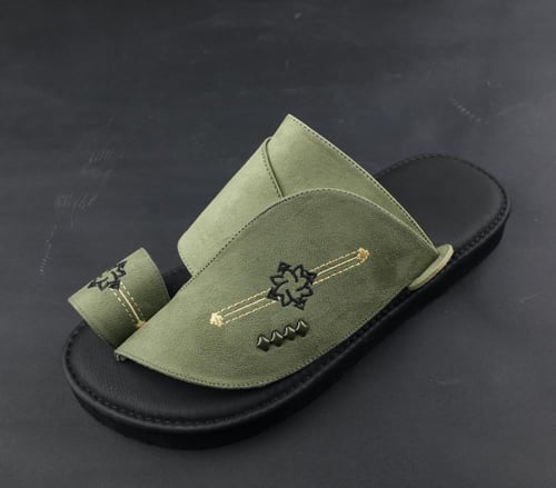 حذاء طبي رجالي زيتي مخمل / اسود