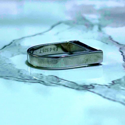 خاتم مستطيل اسود عيار 925