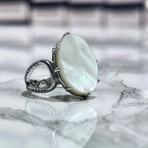 خاتم دائري صدفي