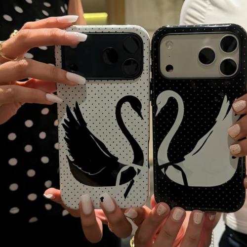 swan phone case