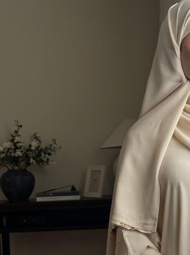 شرشف صلاة بيج فاتح - سحاب