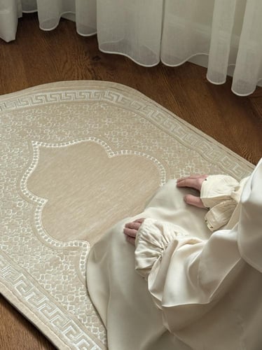 طقم صلاة بيج - سحاب