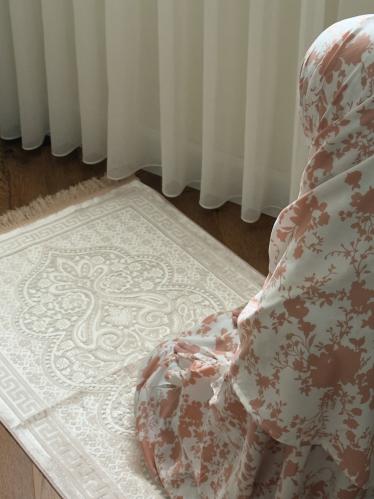 طقم صلاة مشجر - سحاب