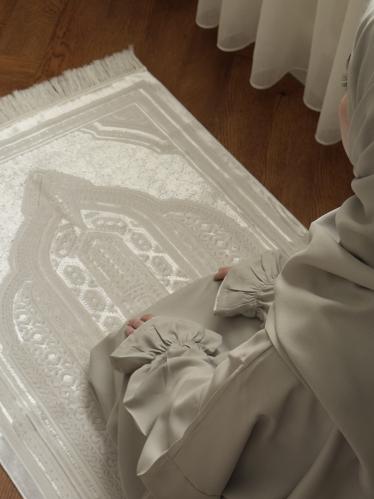 طقم صلاة - سحاب