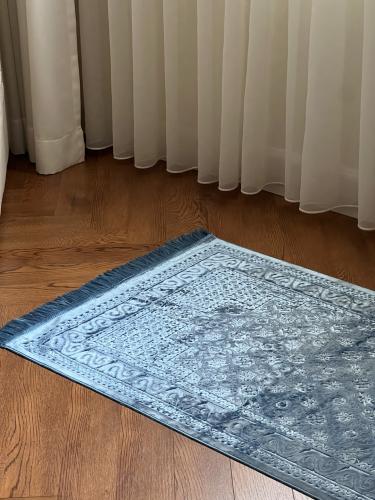 سجادة صلاة - ازرق
