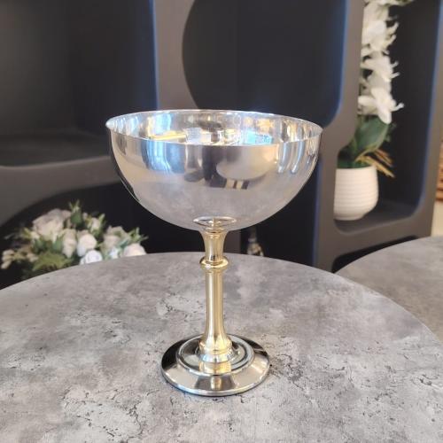 صحن حلا بقاعدة