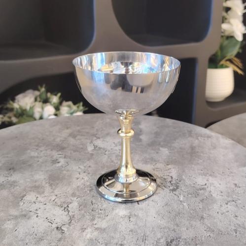 صحن حلا بقاعدة