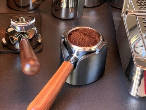 قاعدة كبس البورتافلتر مقاس 58mm لمكائن E61 وغيرها...