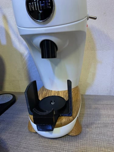 حامل البورتافلتر للميزان وطاحونة نيش ويوريكا بنفس...