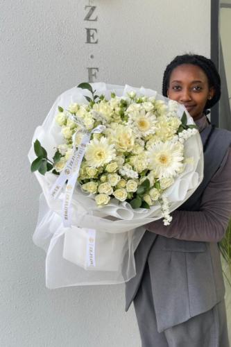 Bouquet of purity flowers