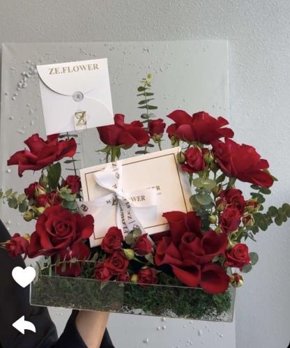 تنسيق ورد مع شوكلت ZE.FLOWET