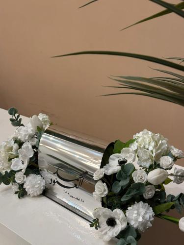 ستاند "زهرة الخلود"