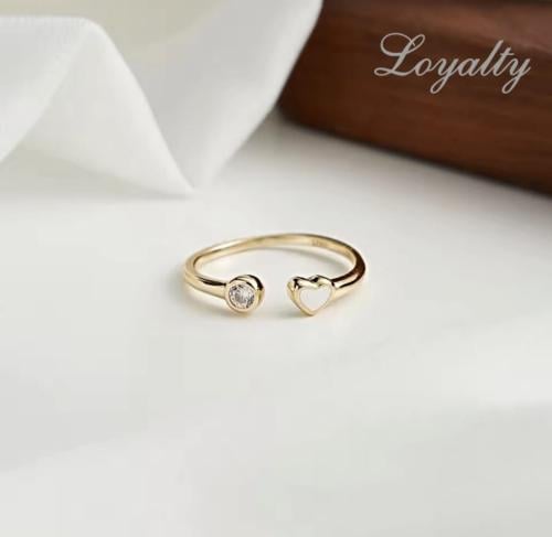 خاتم القلب الانيق فضه عيار 925 مطلي ذهب