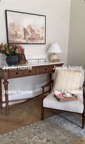 كونسول بتصميم كلاسيك ، يمكنك اختيار اللون ، المقاس...