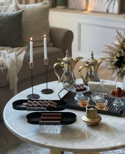 صحن تقديم حديد اسود بقاعدة اكريلك مقاس صغير