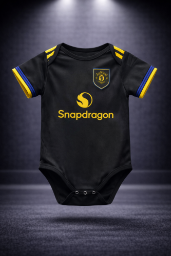 طقم مانشستر يونايتد الاسود