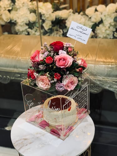 تنسيق هديه عيد ميلاد على بوكس اكريلك