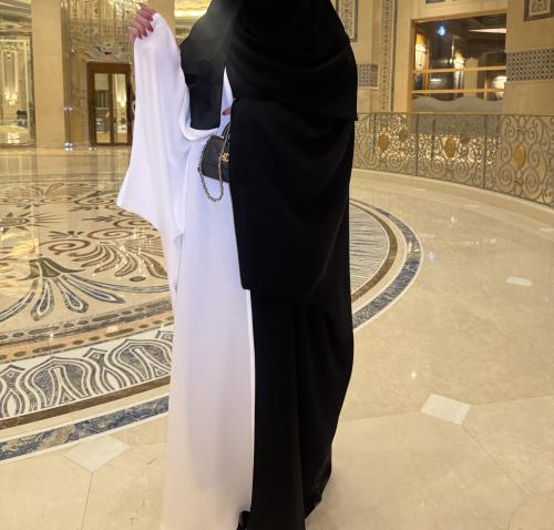Abaya 40