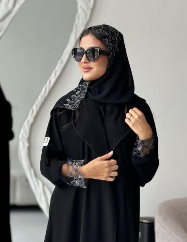 عباية حوراء