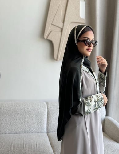 عباية أوليف