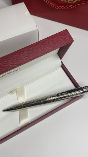 قلم كارتير فضي