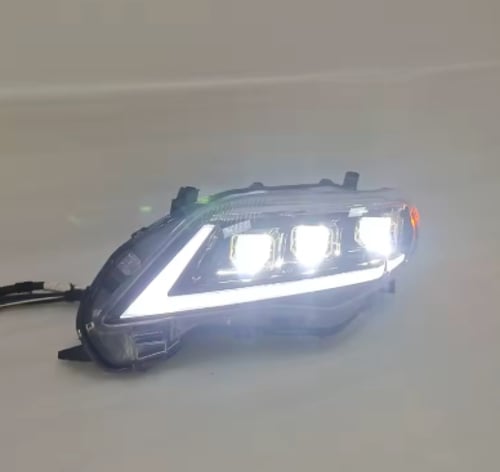 شمعات كورولا 2011 - 2013 3 عدسات ليد LED