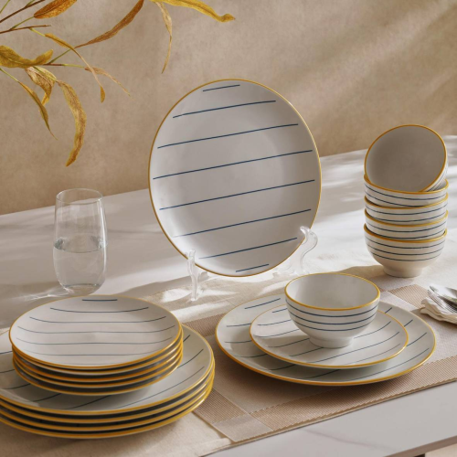 طقم سفرة راقي (18 قطعة)