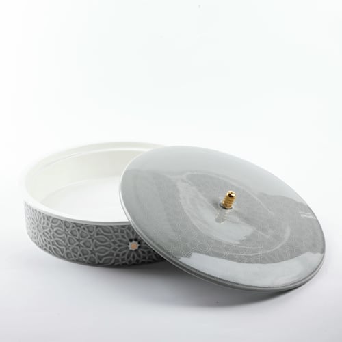 علبة حلويات من مجموعة أصالة