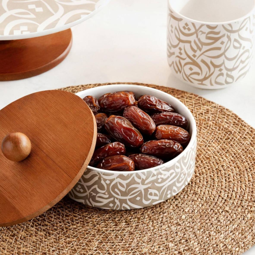 علبة تقديم بورسلين بغطاء خشب 15 سم