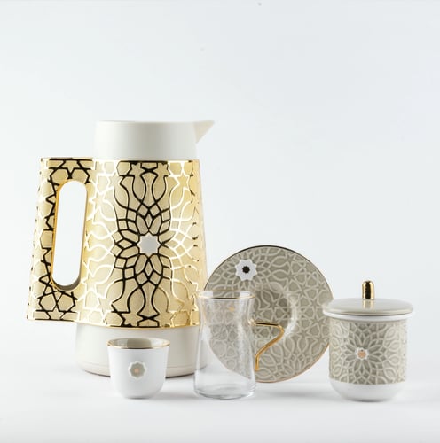 طقم الشاي والقهوة الراقي من مجموعة أصالة