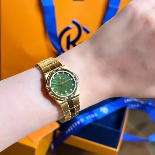 ساعة ليجيند النسائية استيل ذهبي اخضر