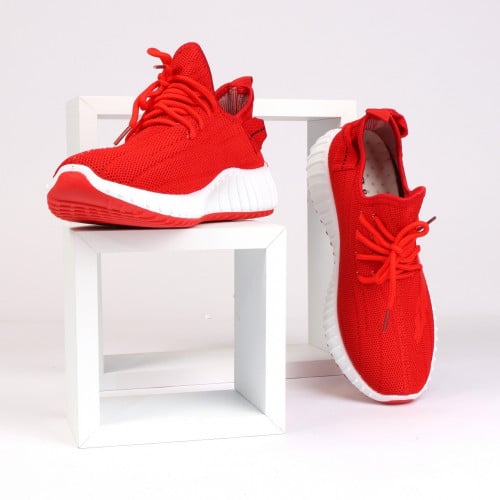 حذاء سنيكرز نسائي احمر بأربطة