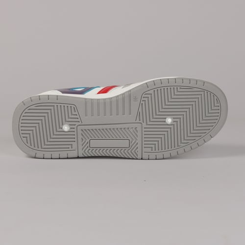 حذاء نسائي برقبة منخفضة أبيض و رمادي