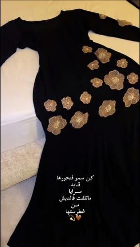 فستان الورد