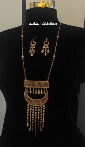 طقم مطلي ذهب