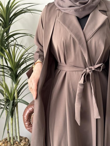 عباية الانيقة 01