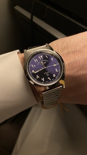 ساعة وست اند واتش - عربيه اللون كحلي