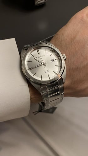 ساعة سيتيزن كوارتز أبيض - bI5110