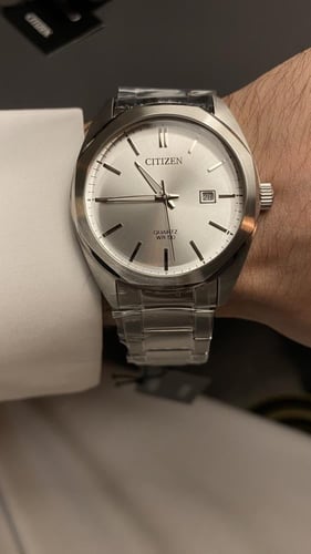 ساعة سيتيزن كوارتز أبيض - bI5110