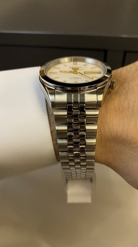 ساعة سيكو ذهبية ابيض 5 اوتوماتيك - jubilee