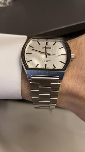 ساعة كاسيو - ابيض